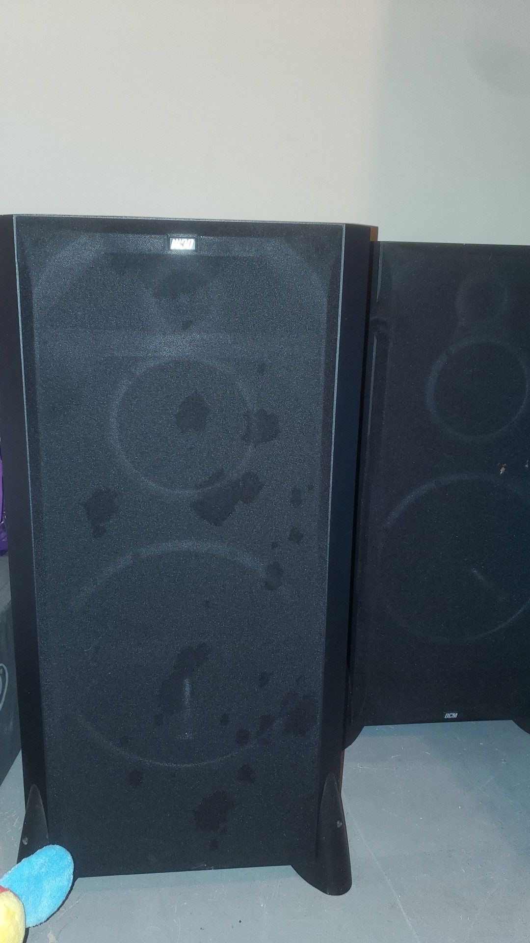 2 DCM speakers, still in great condition, but don't have the wires for it anymore. $100 OBO