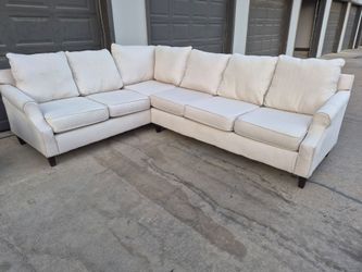 Bay Ridge 2 Piece Cream Sectional