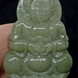 Burmese Jadeite Jade TypeA Pendant MERCY KWANYIN. 