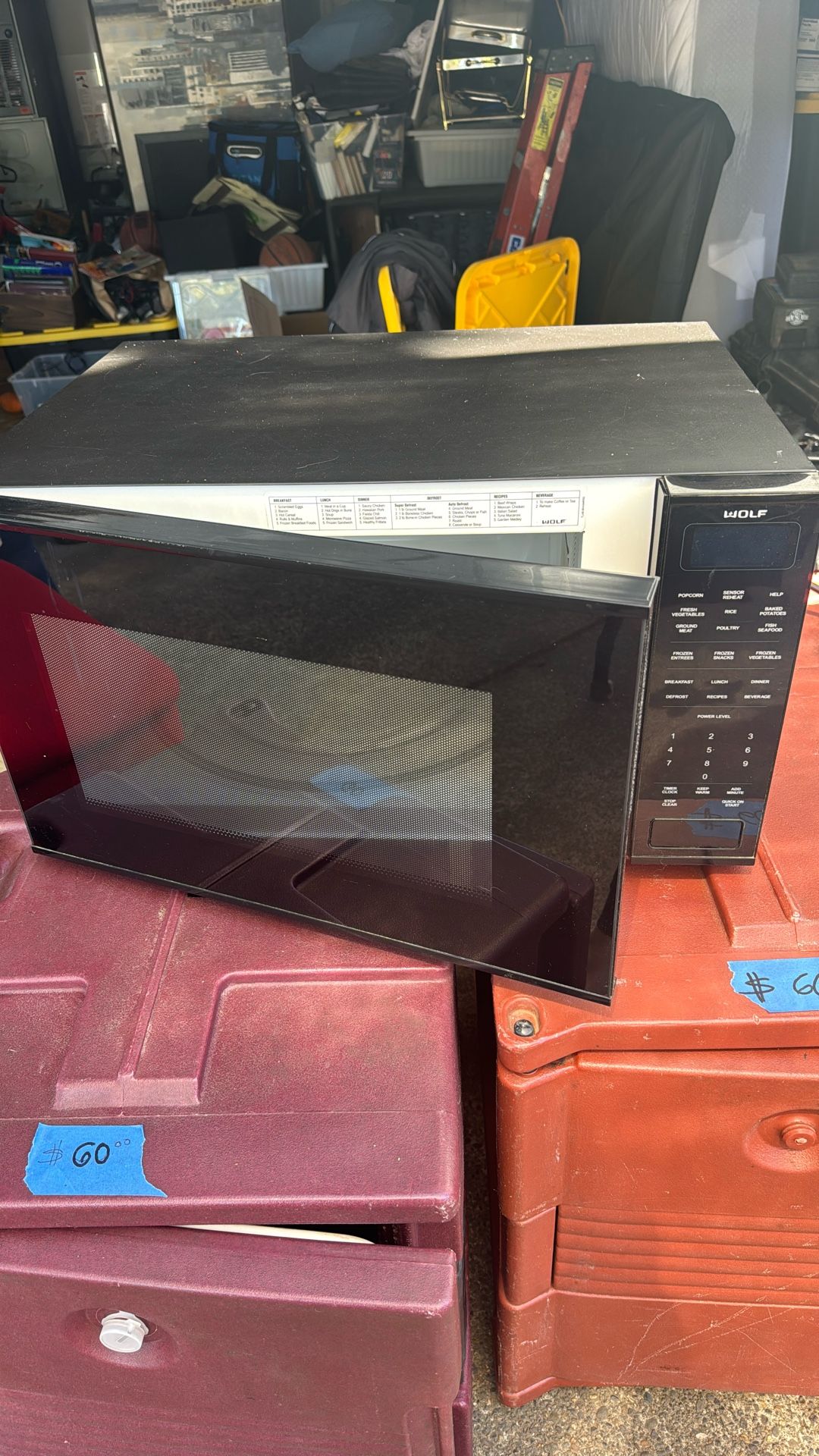 WOLF Microwave 