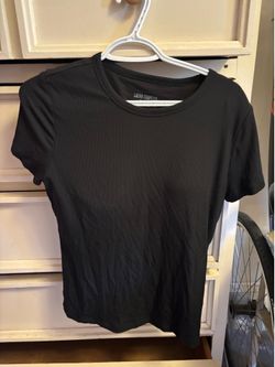 laura tempesta built-in bra shirt