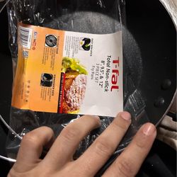 Set of 3 T-fal non-stick frying pans