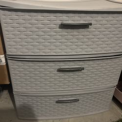 Plastic Drawers 