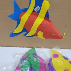 5 Foam Fish Puppets. Around 12"x8" Each.
