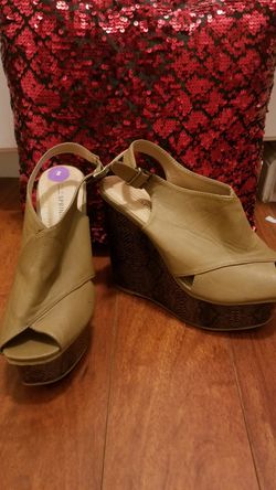 Tan Wedges size 8