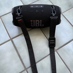 Bluetooth JBL speaker