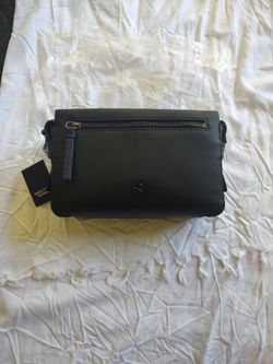 SIMPLY VERA Lady's Hand Bag.