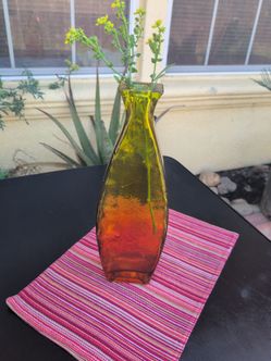 Flower base yellow