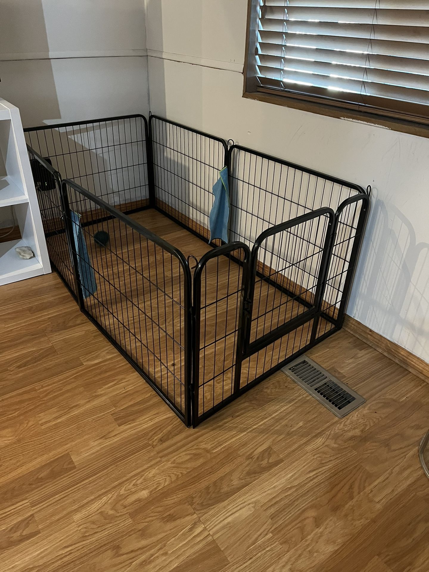 Dog Kennel/gate/crate