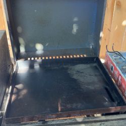 Grill And flat top