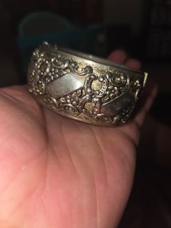 1940’s Chunky silver plated repousse bangle