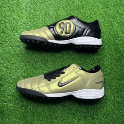 Nike Total 90 turf shoes men’s size 9.5 No Box