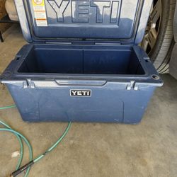 Yeti Cooler 