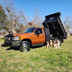 2002 Ford F-550 Chassis