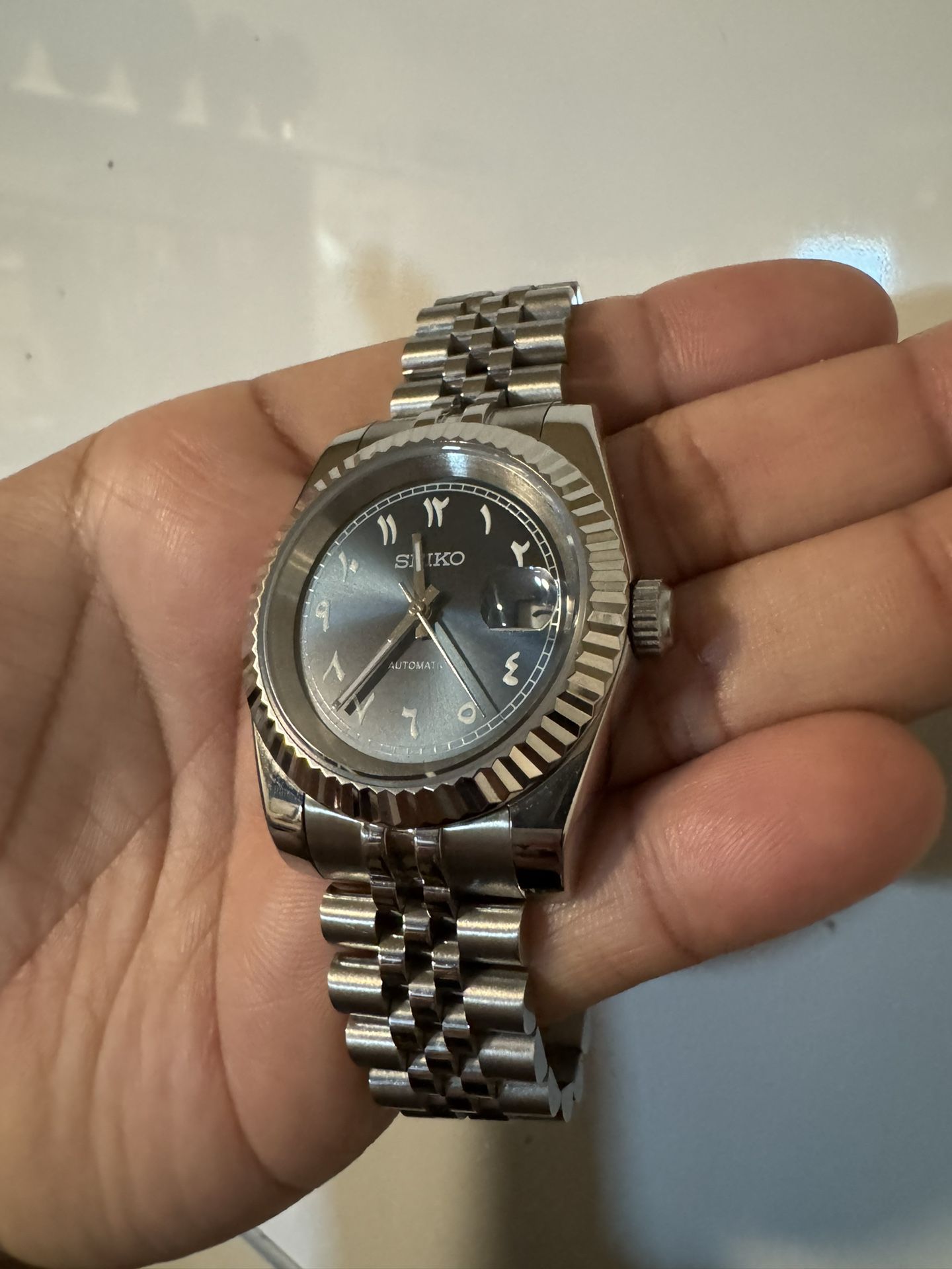 seiko mod 39mm arabic dial