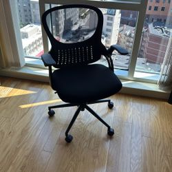 Office Chair With Movable Arms