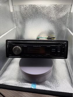 Boss Audio 648UA Single Din Car Stereo