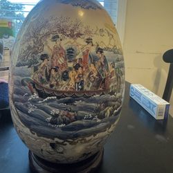 Vintage Satsuma Egg 10” 