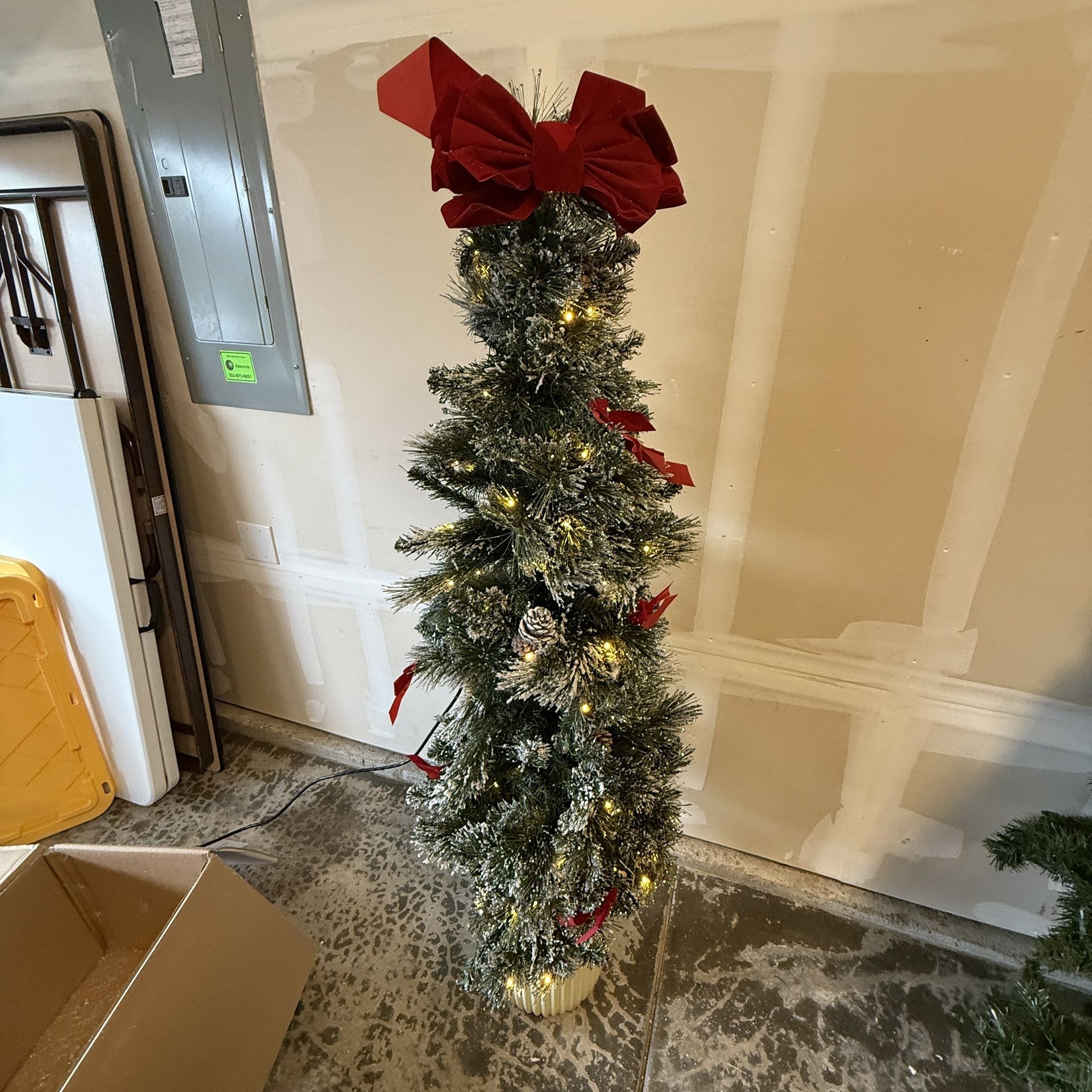 Artificial Christmas Tree Pre Lit Skinny Tree Sturdy Stand ~6ft Tall *READ*