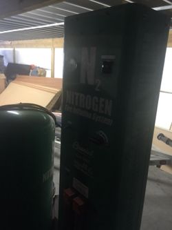 Nitrogen tire inflation system