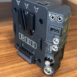 RED V-LOCK I/O Expander DSMC2