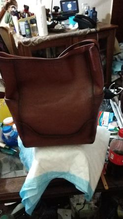 Fyre bucket bag
