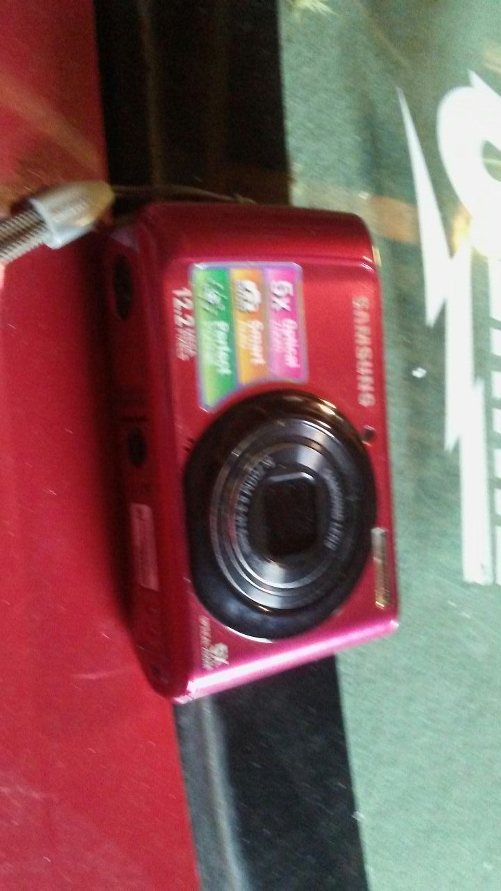 Samsung digital camera