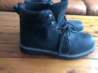 Wolverine Steel Toe Boots Size 11.5 $50 OR BEST OFFER
