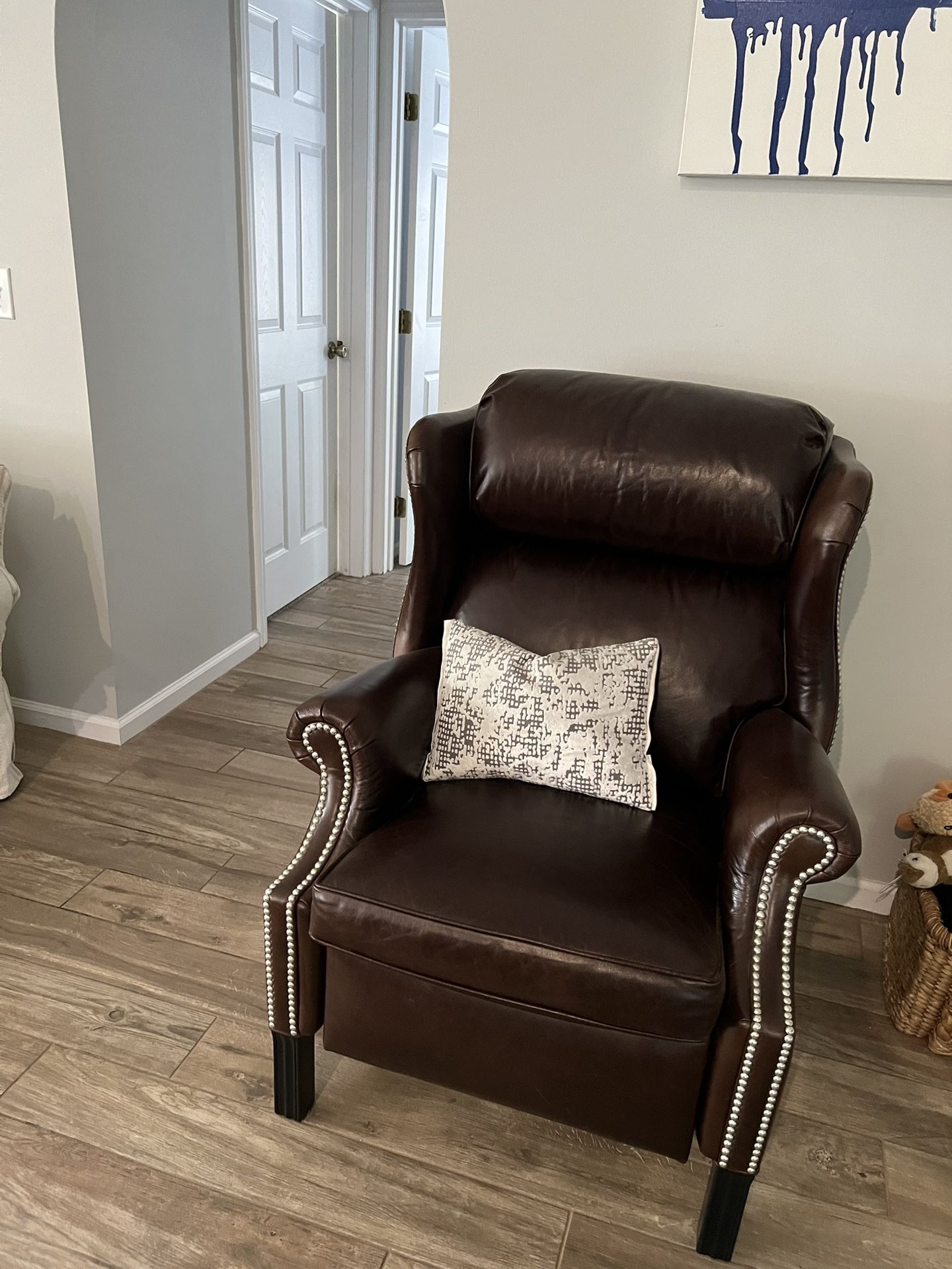 Ethan Allen Townsend Leather Recliner