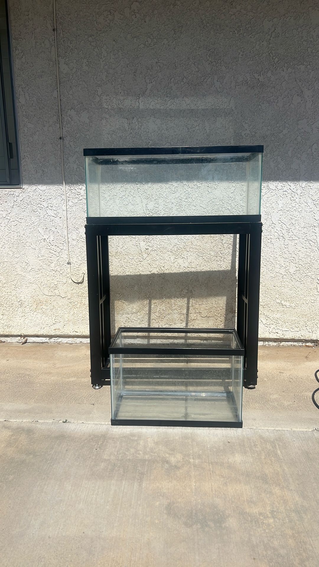 Turtle/fish Tanks