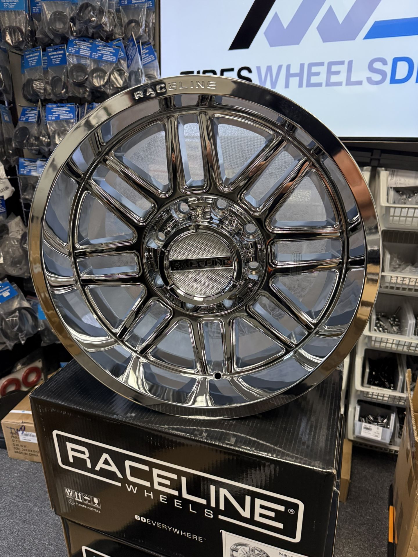 Set of 4 Wheels 18" 948C Split 18x9 8x165.1 Chrome -12ET 125.2CB (948C-89080-12)