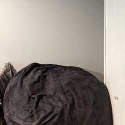 Bean Bag-Foam Chair-Foam Cubes Seat-Great Condition