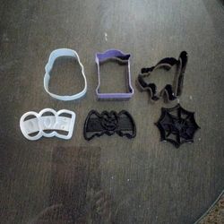 6 Halloween Cookie Cutters