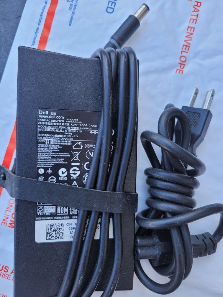 Genuine Dell Laptop Charger AC Power Adapter VJCH5 LA130PM121