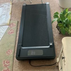 Treadmill  With Remote 