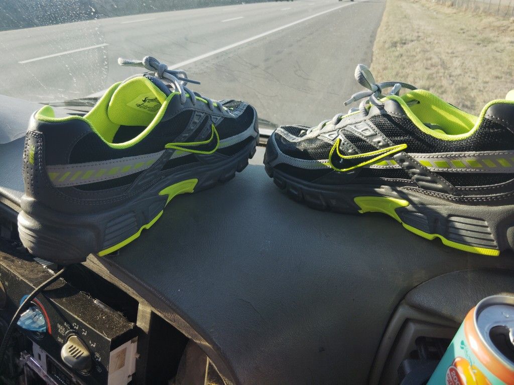 Nike Initiator Running Shoes