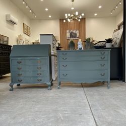 Green Dresser ,read Ad 