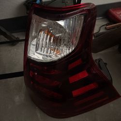 Lexus GX 460 Passenger Side Tail Light OEM