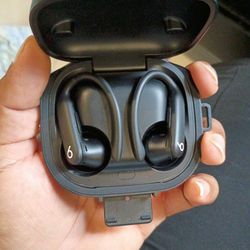 Barely used PowerBeats Pro