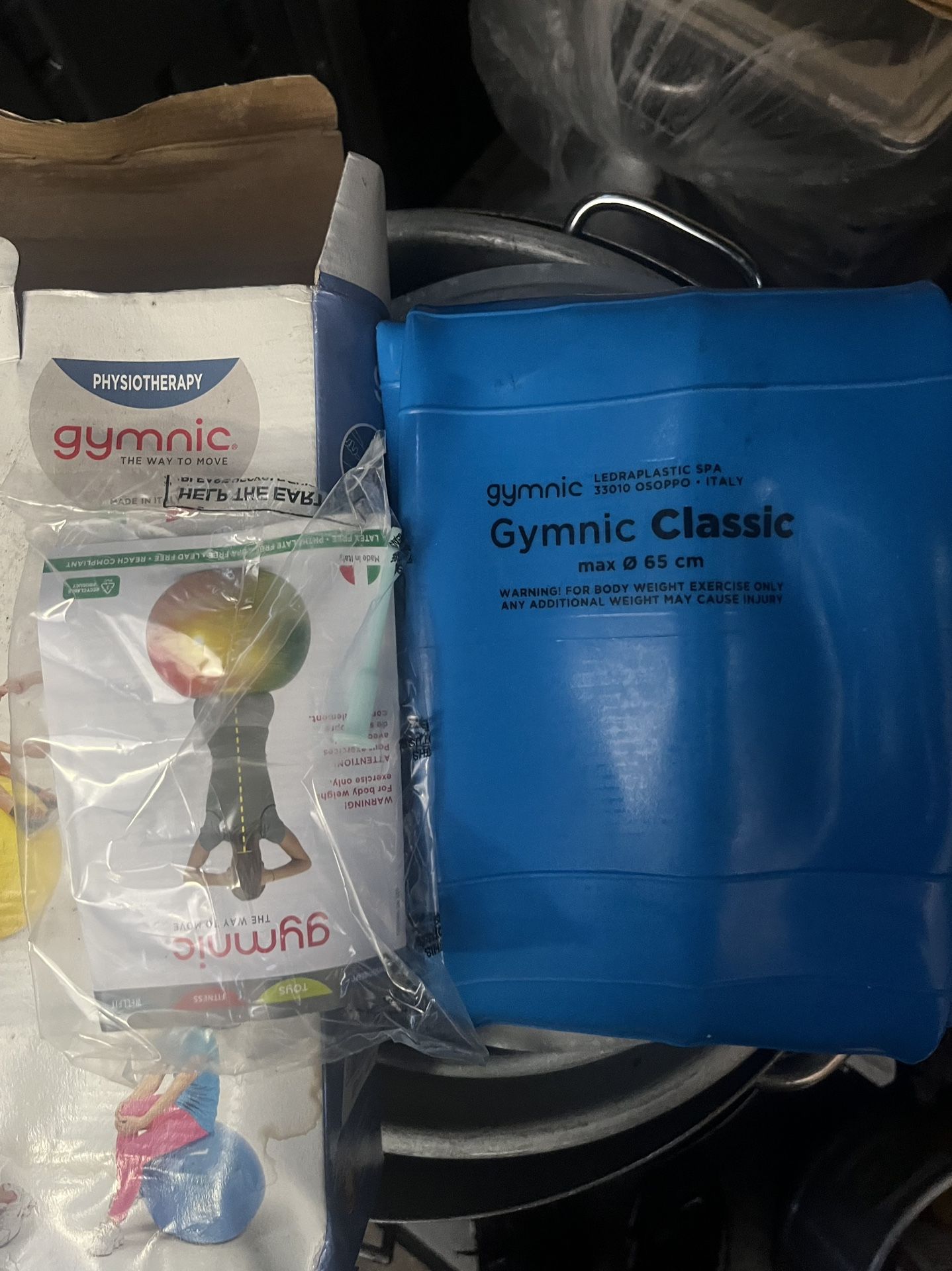 Exercise Ball Gymnic 65cm Max New