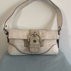 Coach Vintage Soho Signature Buckle Bag F3628