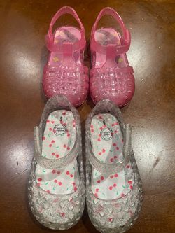 Wonder Nation Toddler Jelly Shoes Size 5 – 2 Pairs