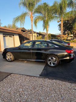Excellent condition 2018 Honda Accord EX Sport
