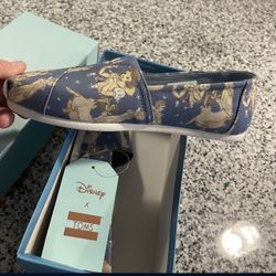 Brand New!! Toms x Disney