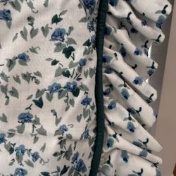 Beautiful Ethan, Allen, Twin Size Comforter With Matching Pillow Sham