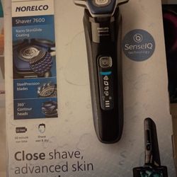 Philips Norelco Shaver7600