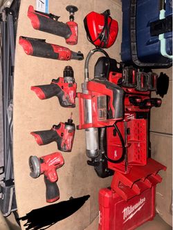 Milwaukee Tools