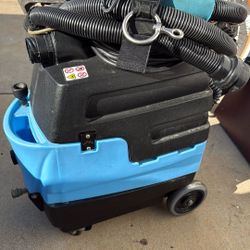 Maytee Lite 8070  Heated Corded Carpet Extractor