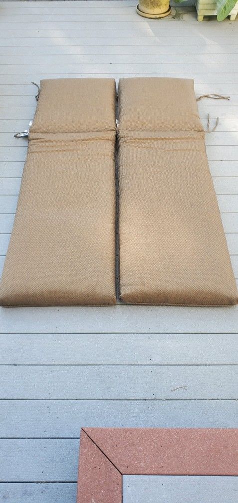 NEW set of 2 Arden Outdoor Chaise Lounge Chair Cushions