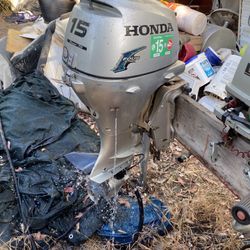 Honda 15 Electric Start And Power Trim Tilt